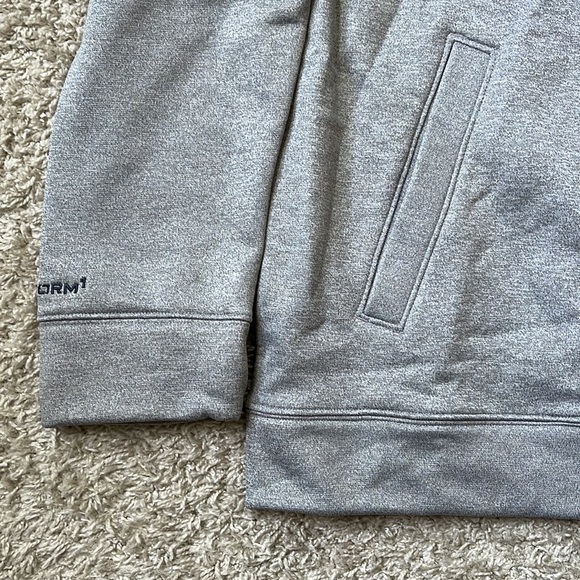 NWT Men’s Under Armour Gray/Navy Infrared Storm Zip Up Loose Jacket Size XL - Picture 2 of 8